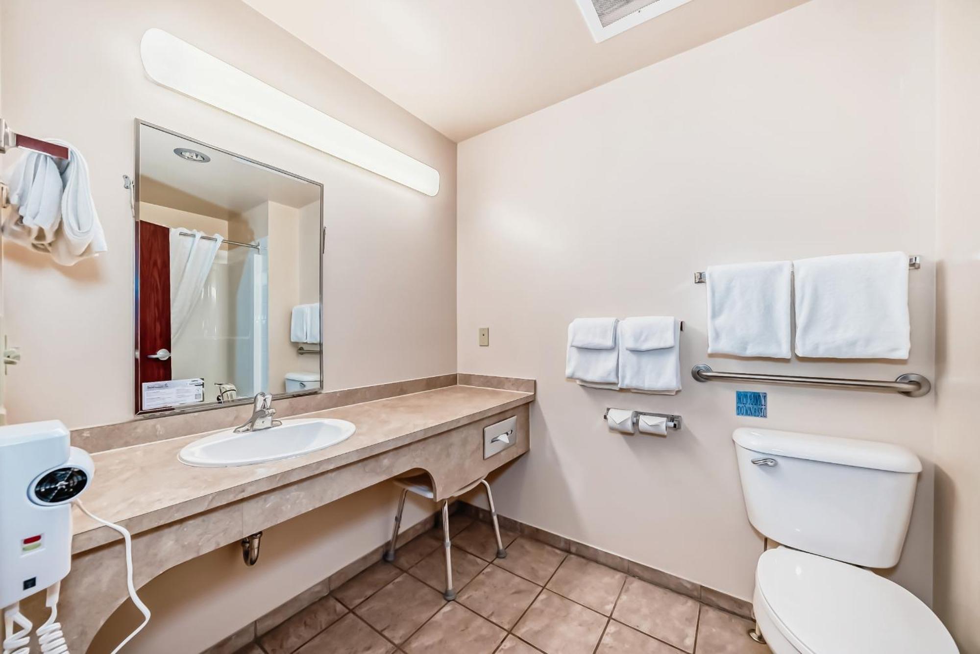 Grande Cache Inn & Suites Kültér fotó