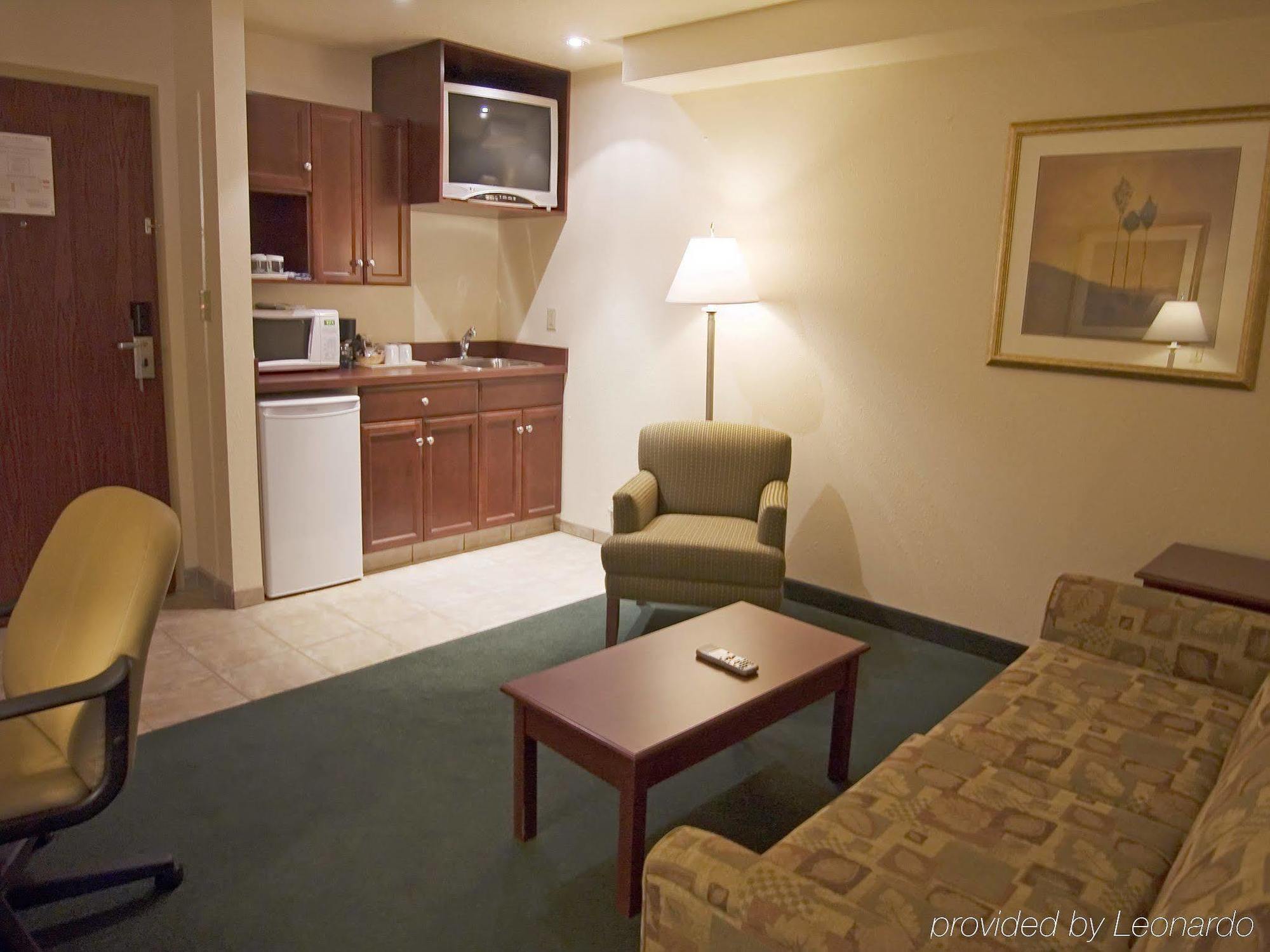 Grande Cache Inn & Suites Szoba fotó